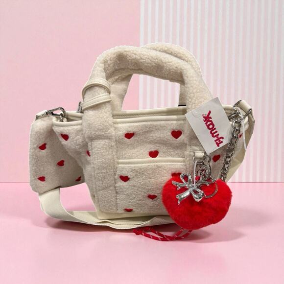 Sherpa Madden Girl Mini Tote Red Hearts Viral Heart Charm TJ MAXX VHTF - Picture 3 of 5